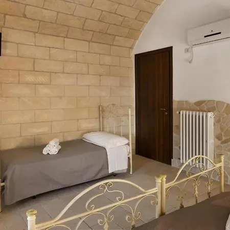 Trulli With Swimming Pool Villa Castelli