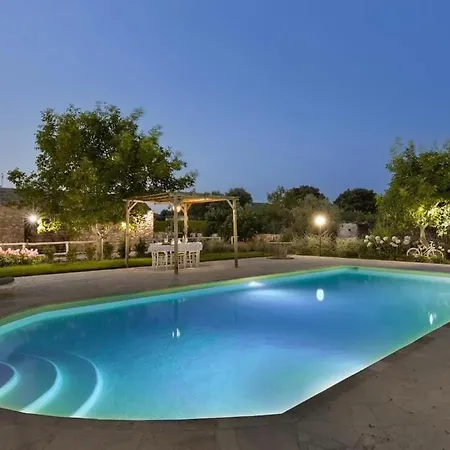 Trulli With Swimming Pool Willa Villa Castelli