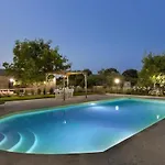 Trulli With Swimming Pool Villa Villa Castelli