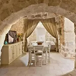 Trulli With Swimming Pool *