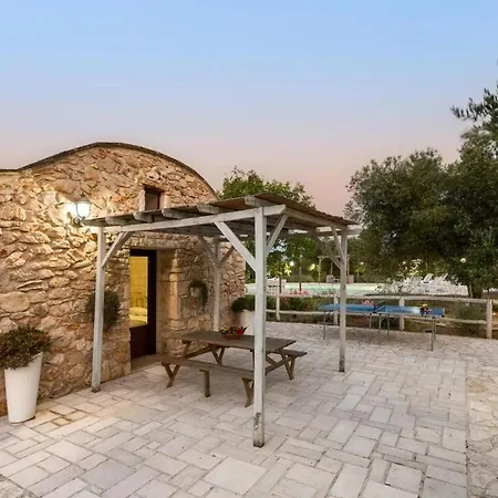 Villa Trulli With Swimming Pool