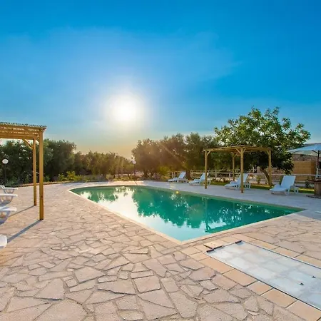 Villa Moh - Trulli Relax With Swimming Pool *