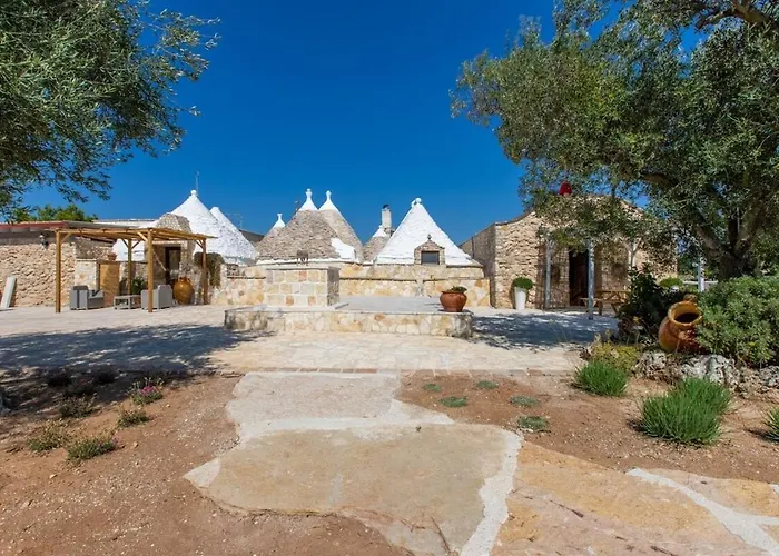 Trulli With Swimming Pool Villa Castelli